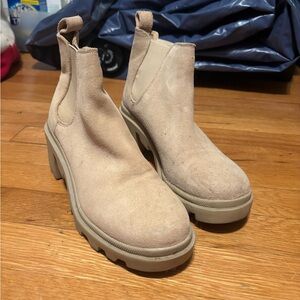 Women's Tan Ankle Boots